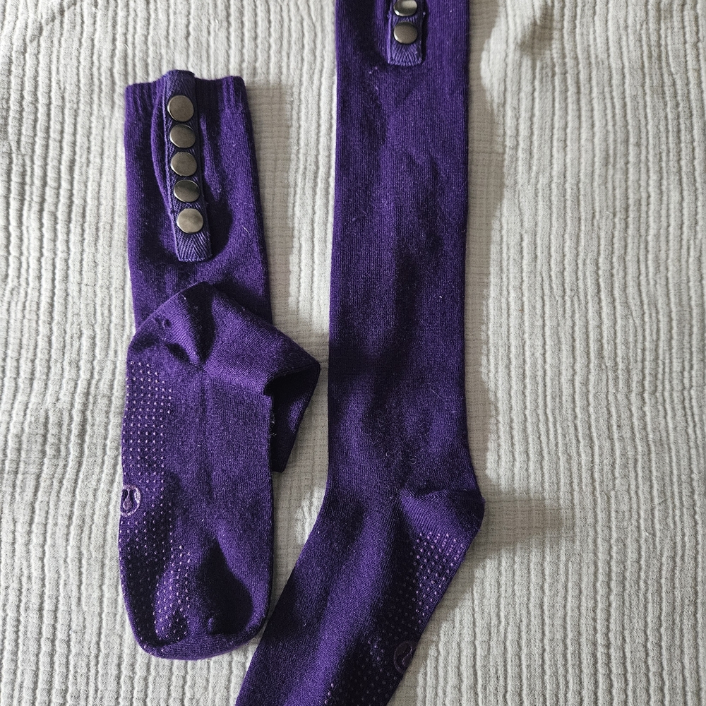 Vintage Lululemon Yoga Socks